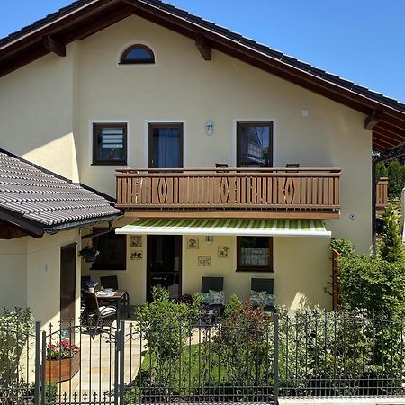 Alpenappartement Traumzeit - Pool / Eigene Terrasse / Garten بيرناو ام شيمسي المظهر الخارجي الصورة
