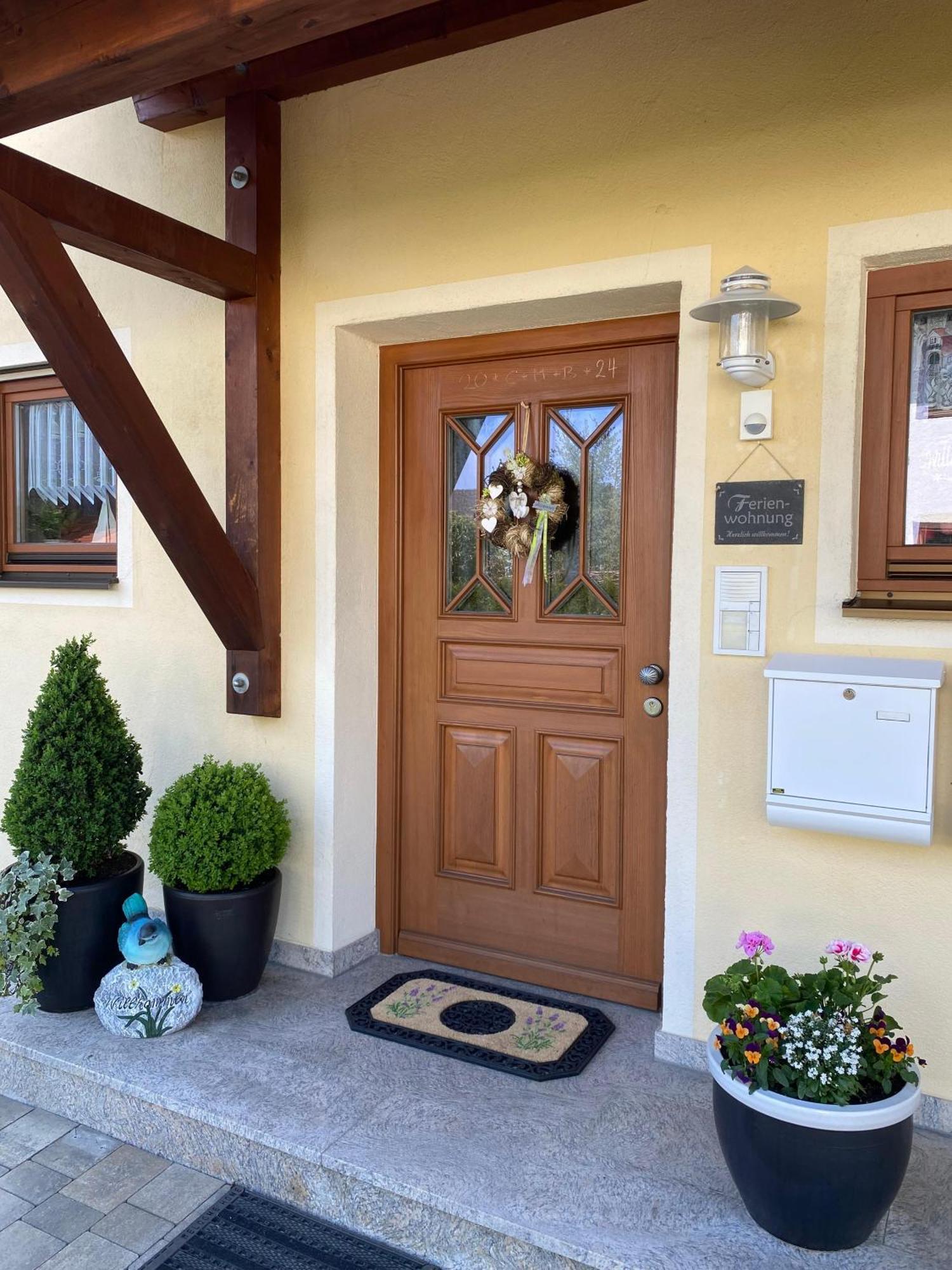 Alpenappartement Traumzeit - Pool / Eigene Terrasse / Garten بيرناو ام شيمسي المظهر الخارجي الصورة